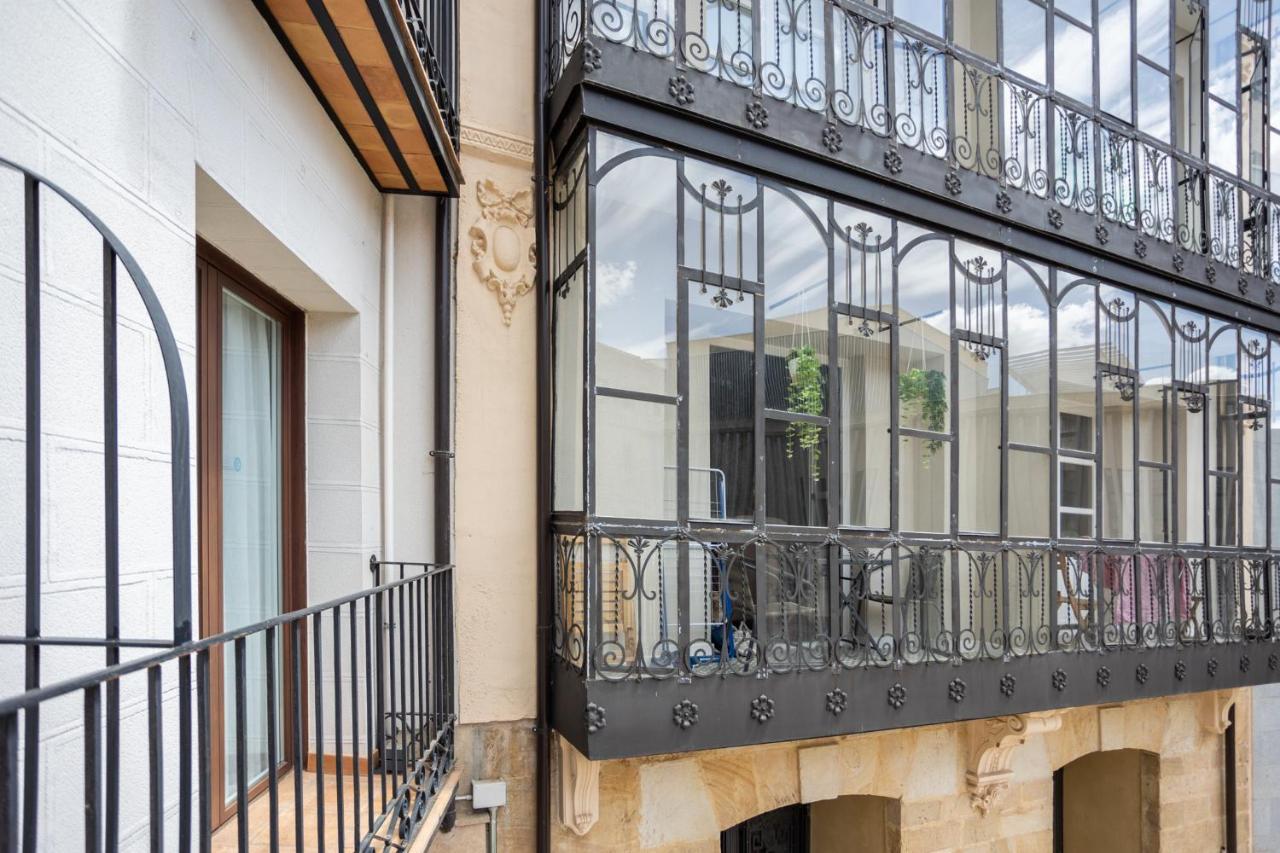 Dwo Abaster Hotel Soria Bagian luar foto